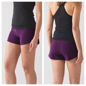 NWT Lululemon Fast as Light Shorts Size 8